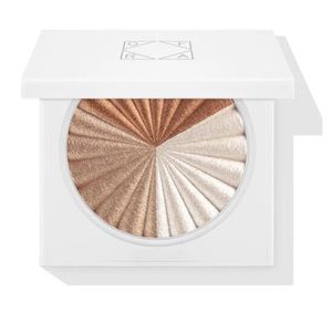 BNIB OFRA Highlighter
